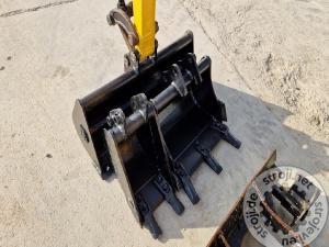 Mini bageri, JCB 8008 CTS - 2020 LETNIK - 820 DELOVNIH UR