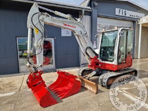 mini bageri takeuchi tb260 powertilt 3x lica 2019 letnik